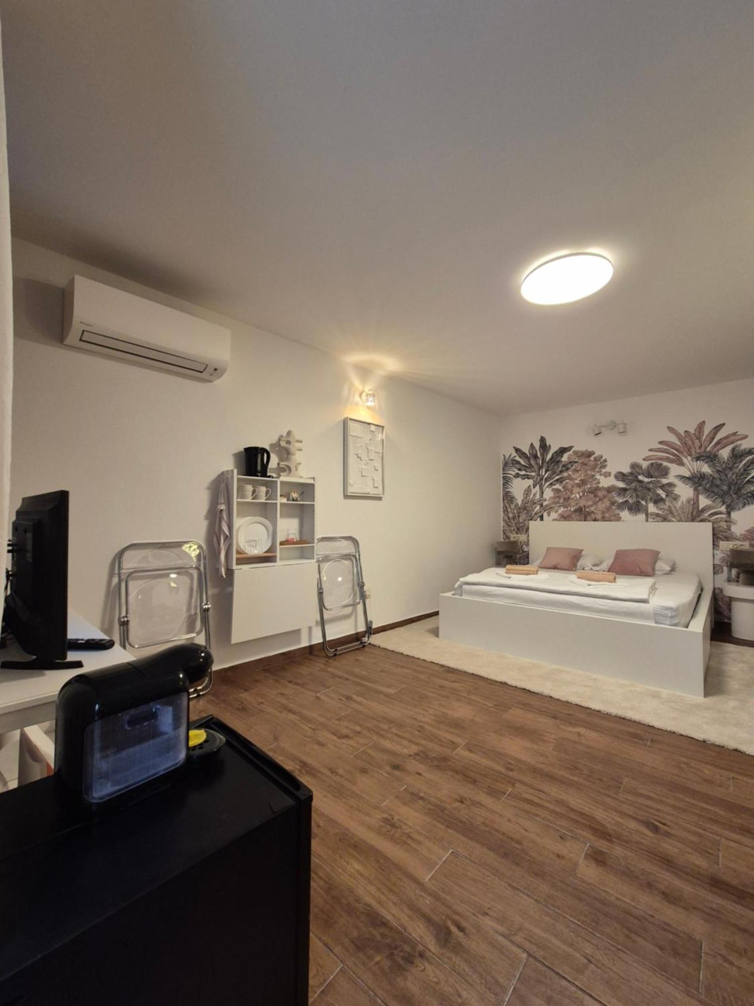 Studio Noellica Ρόβινι Εξωτερικό φωτογραφία